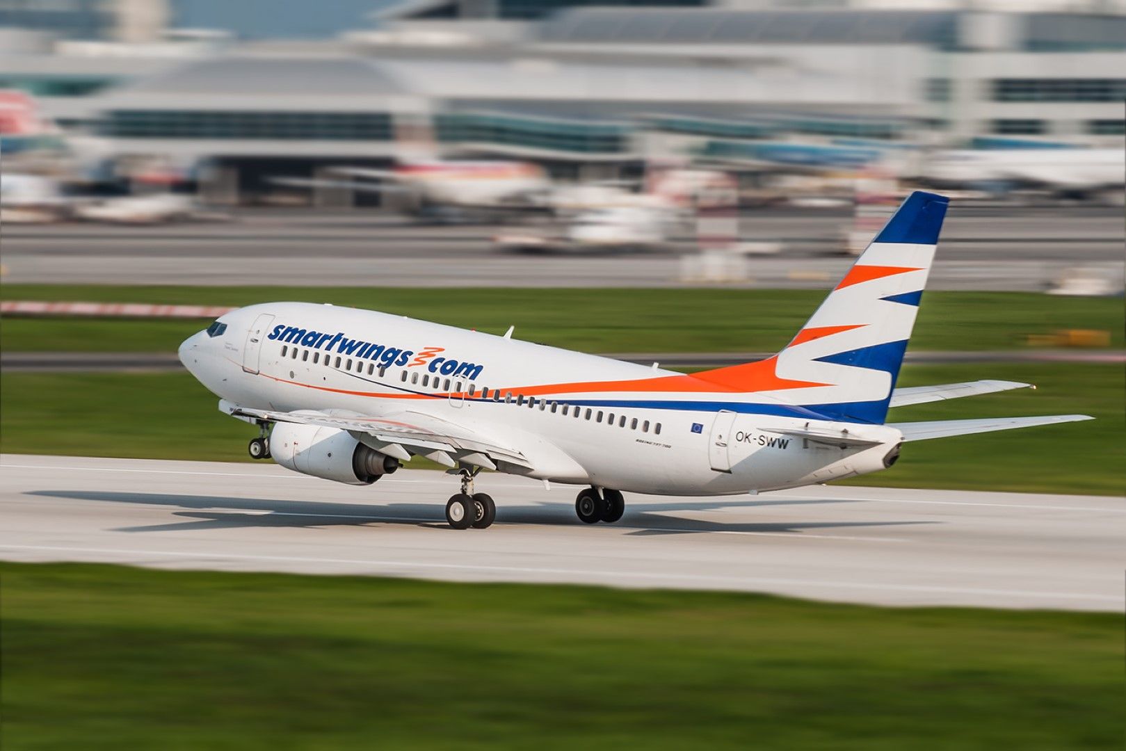 Low-Cost Carrier Smartwings Launches Flights To London Heathrow