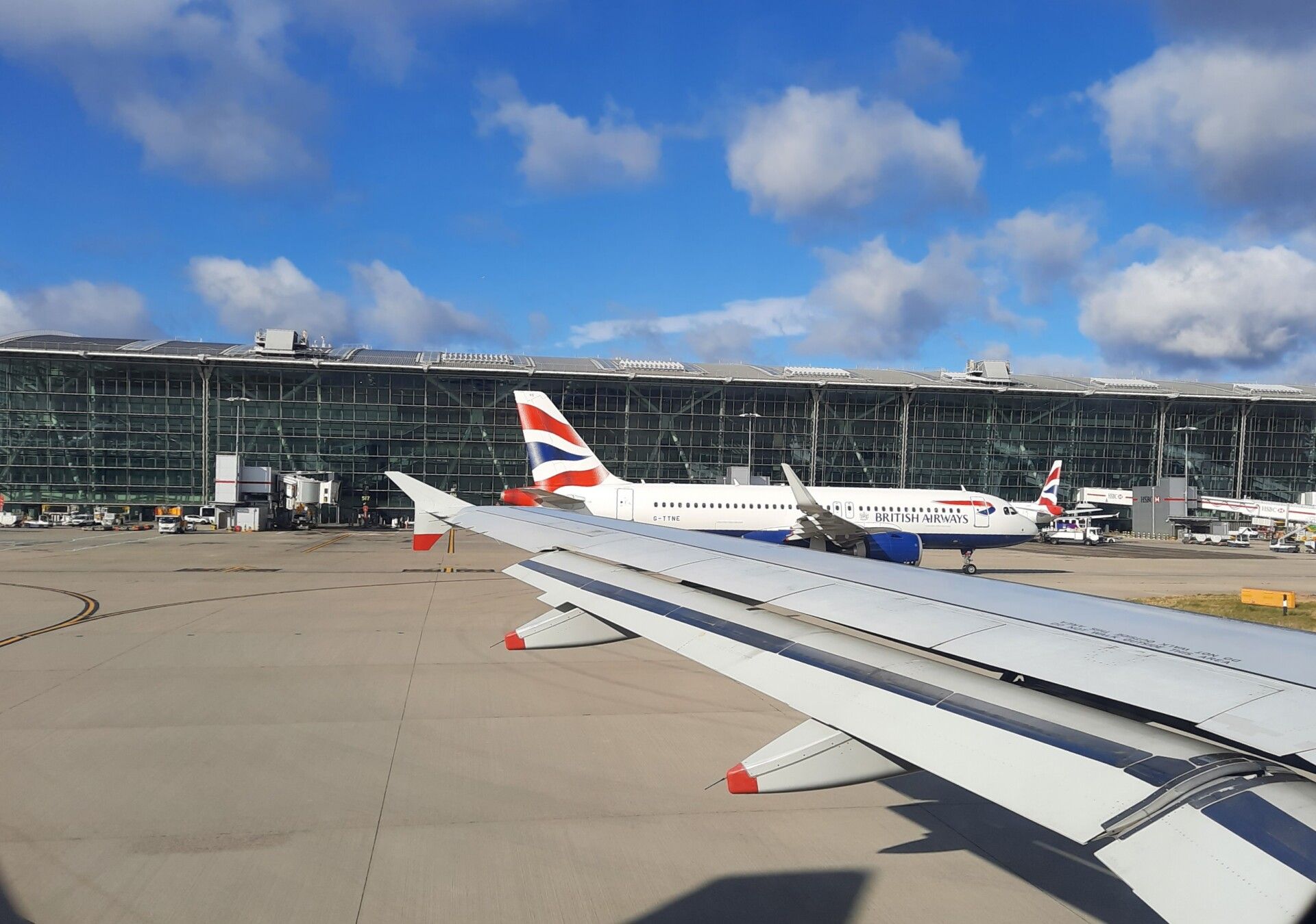 Review: Flying On A British Airways Airbus A320 To Glasgow