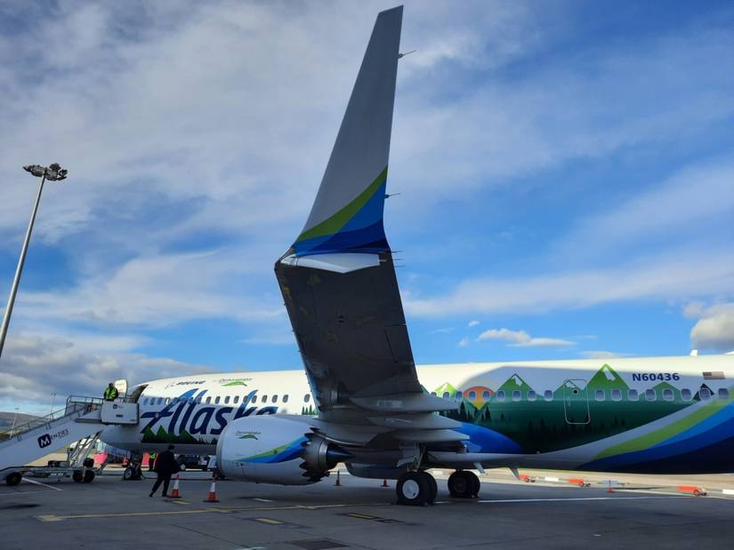Boeing Alaska ecoDemonstrator split scimitar winglet