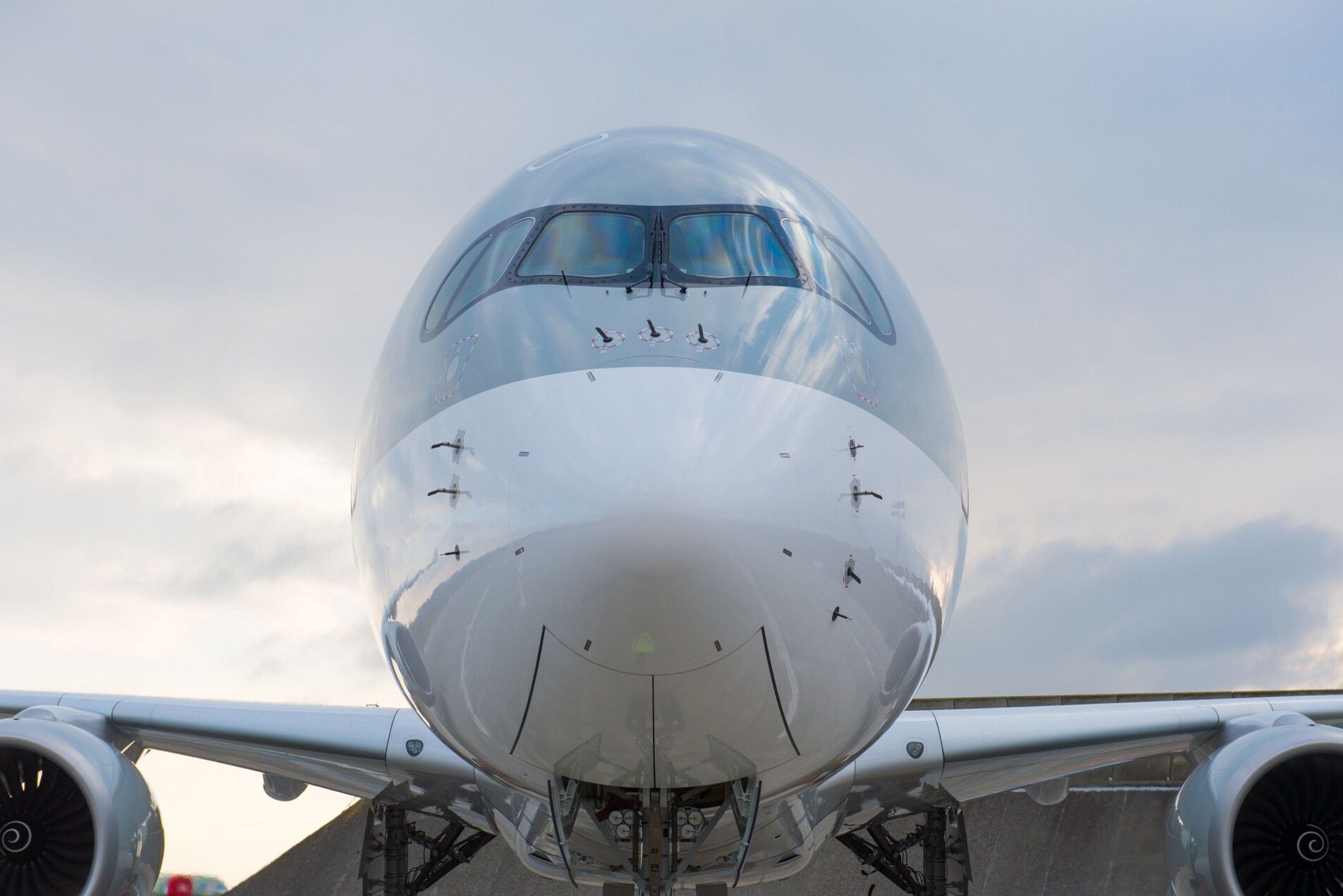 Qatar Airways Rules Out A350F Order Following 777XF Interest