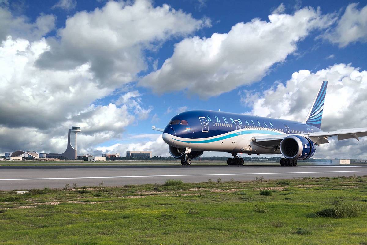 Azerbaijan Airlines Looking At More Boeing 787 Dreamliners