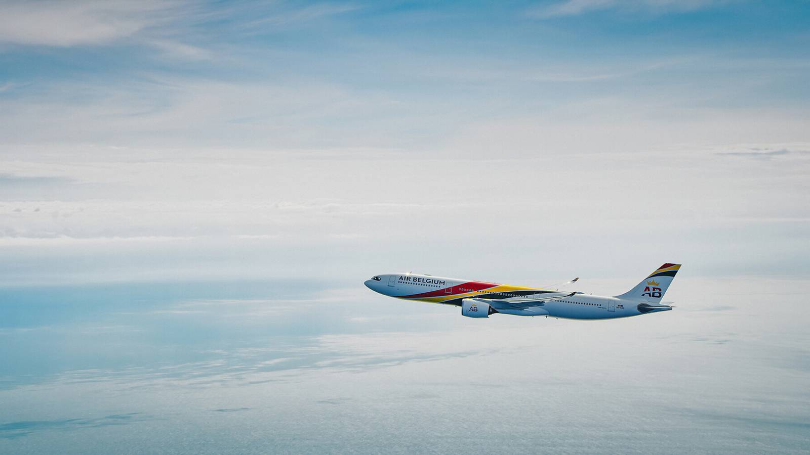 Air To Air Filming & Photography - How Is It Achieved?