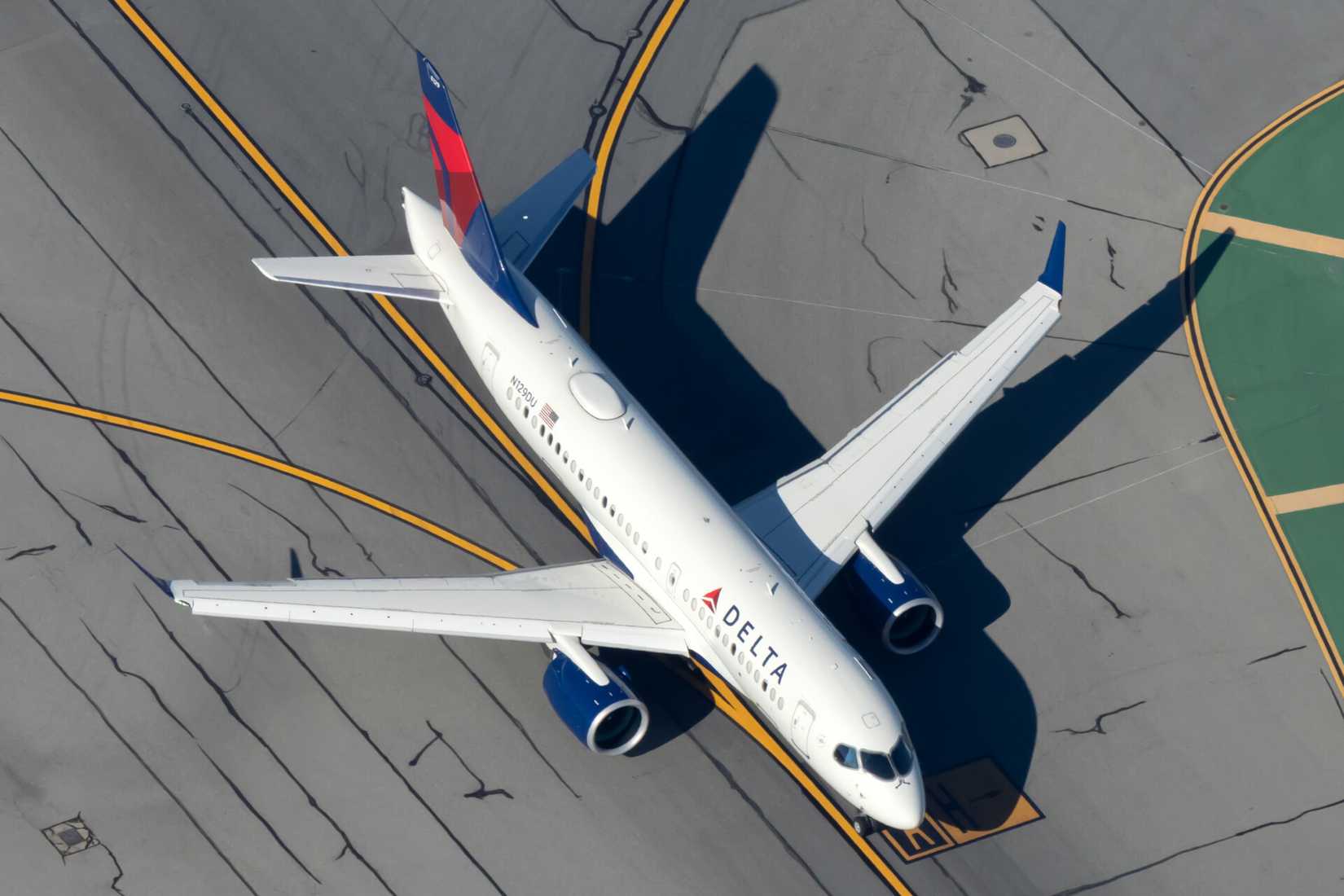 Delta Small Jet How Many New Aircraft Delta Air Lines Will Add To Its Fleet In 2025