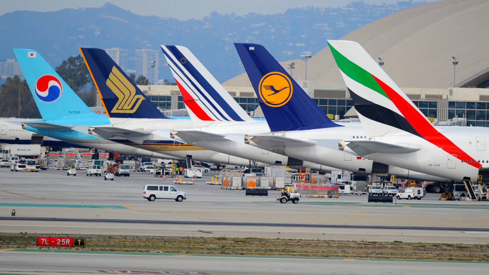 How To Start An Airline: Part 1 - Welcome Aboard