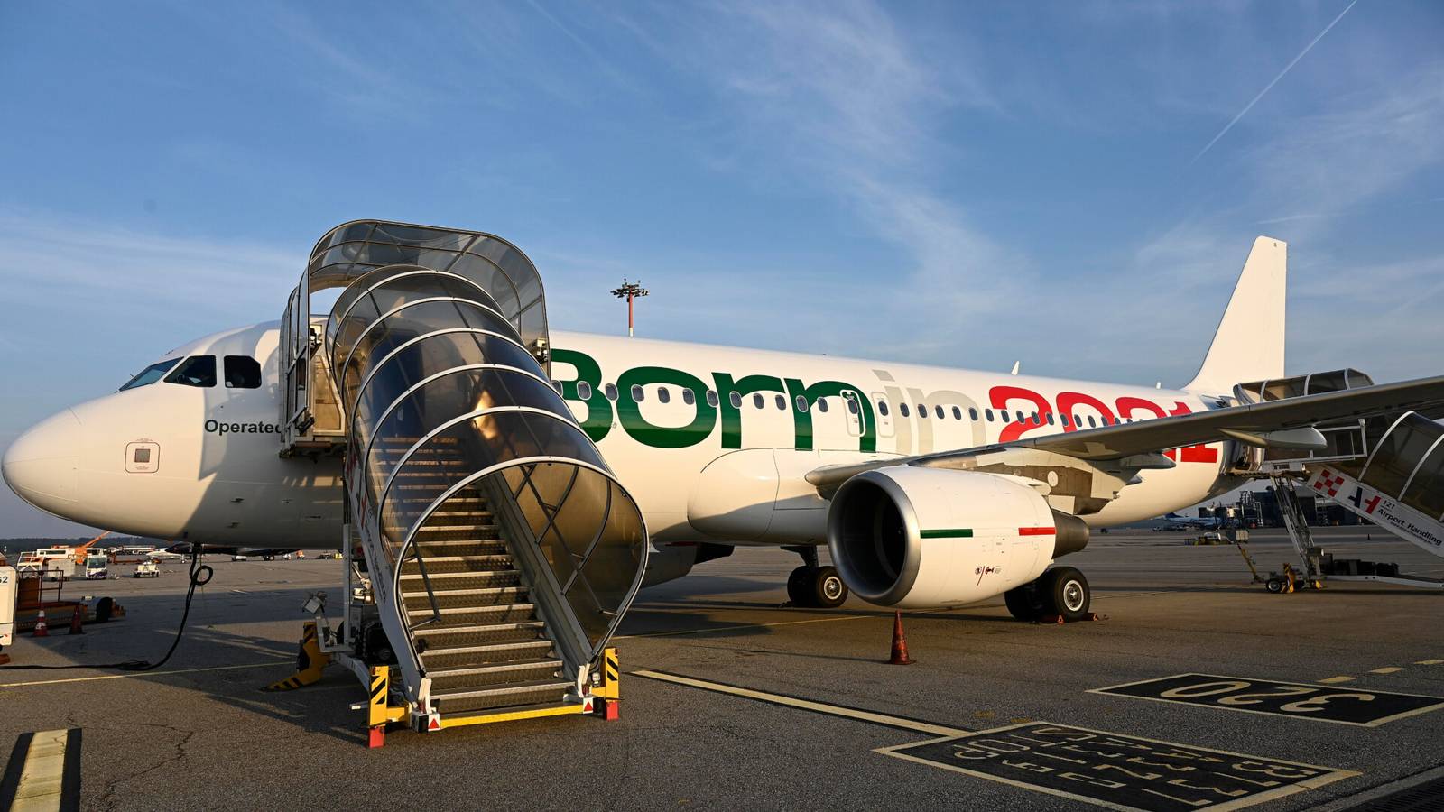 Italy's ITA Launches Status Match Scheme For Frequent Flyers