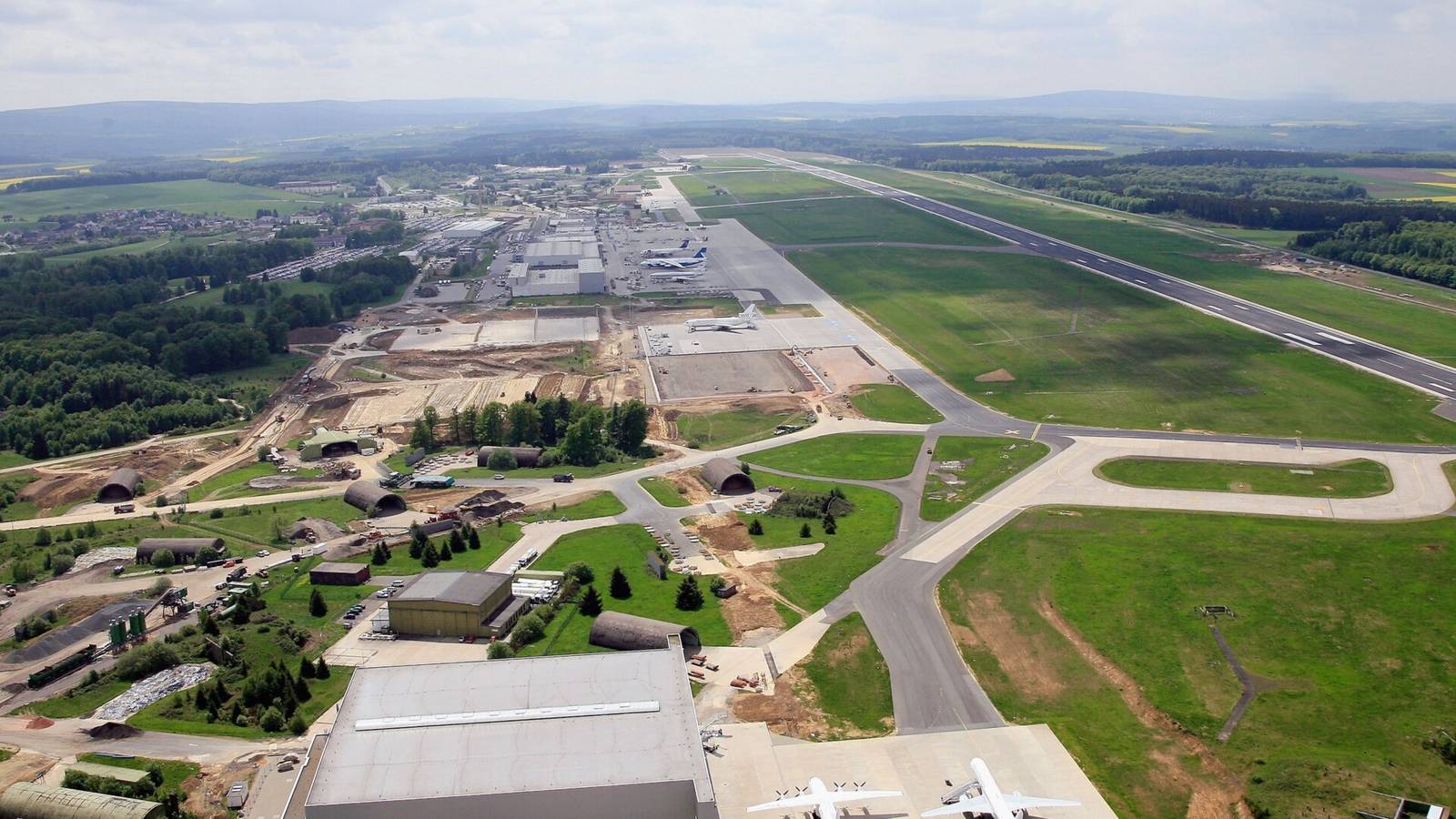 Frankfurt Hahn Airport Reveals Insolvency