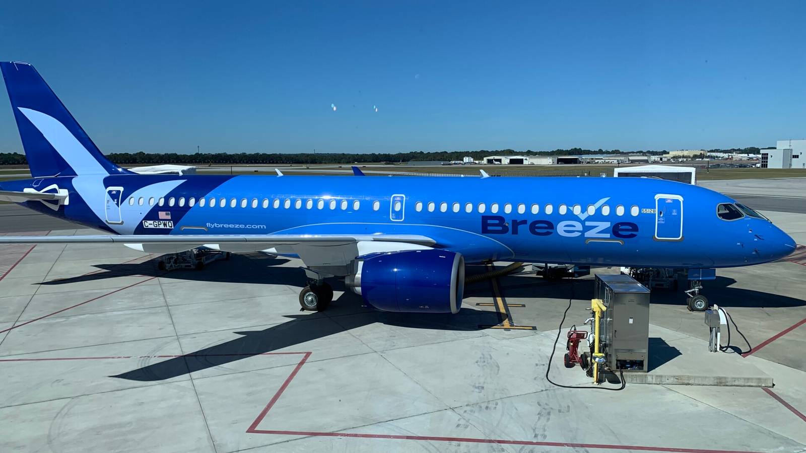 Breeze Airways Wants To Go Transatlantic With Its Airbus A220s