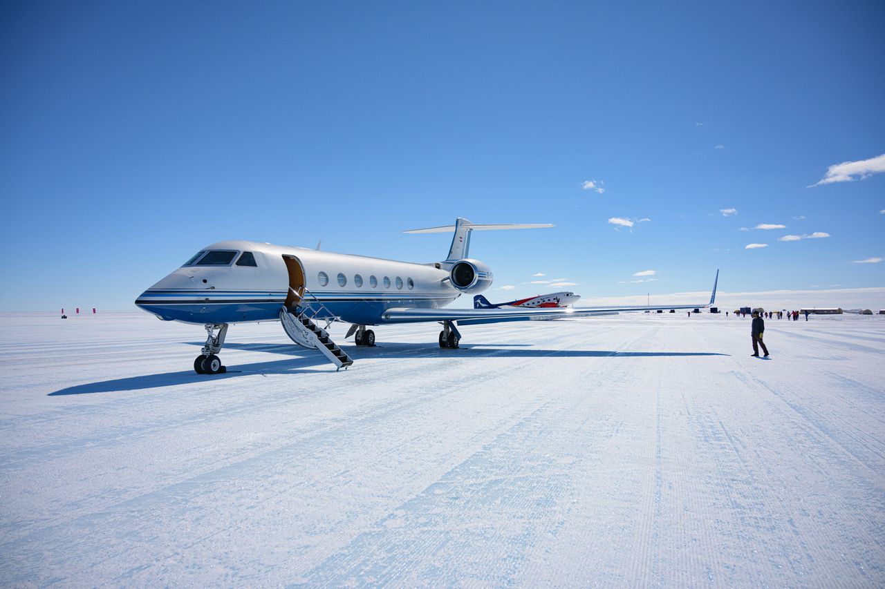 Why The Gulfstream G550 Is Perfect For White Desert's Luxury Antarctica Tours