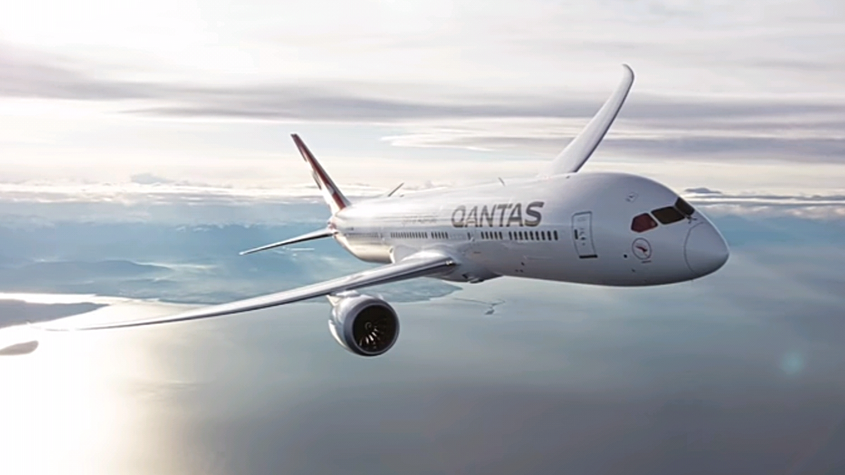 Qantas Flies Mega 14,673KM Flight To Darwin