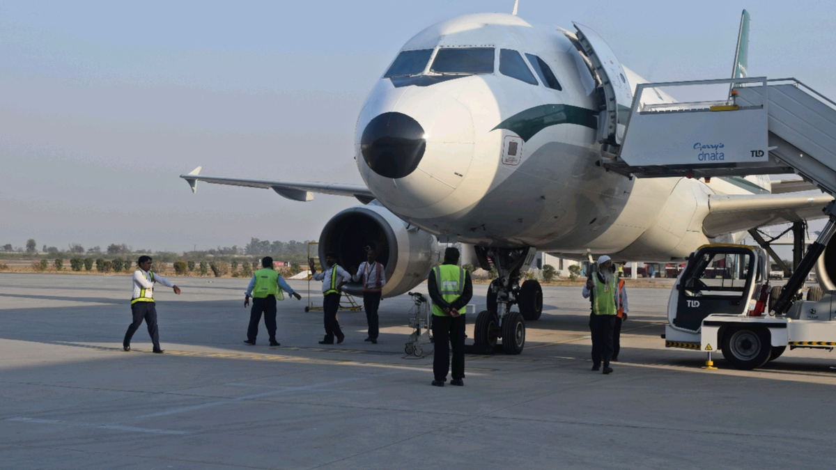 Pakistani Airlines Under Fire For Domestic Flight Cancellations