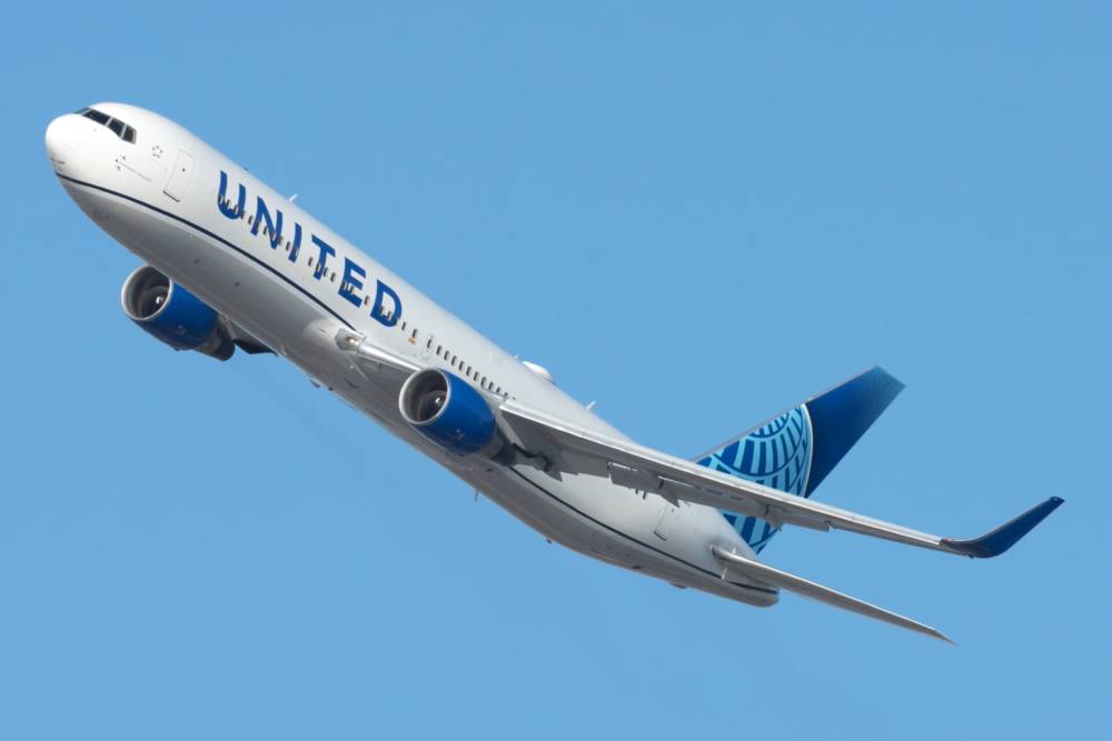7 Airlines Are Flying Between London & New York This Year