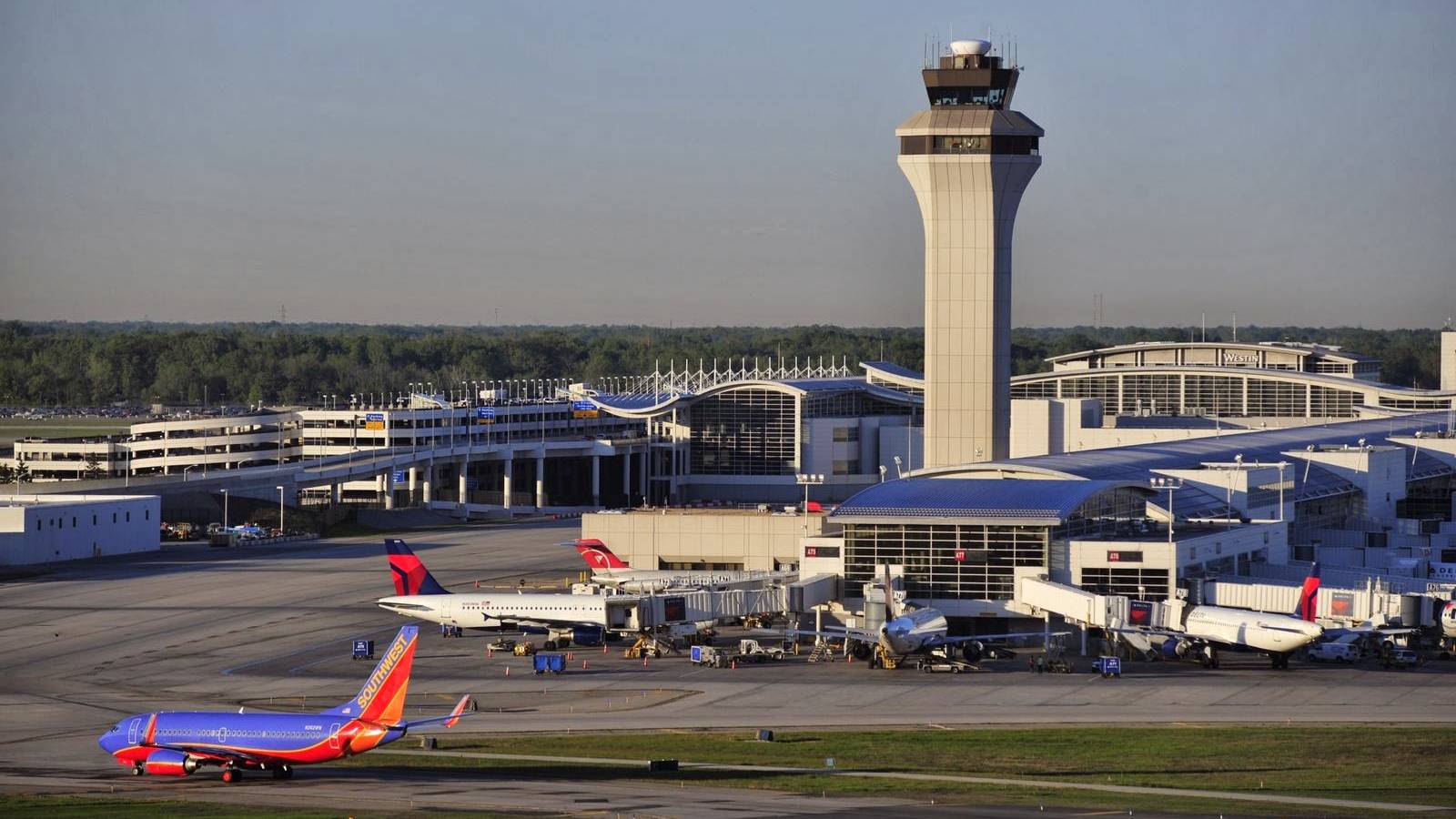 From Propeller Planes To International Jets: Detroit Metro Airport