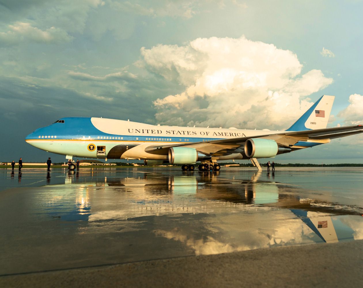 A History Of Air Force One: What Came Before The Boeing 747?