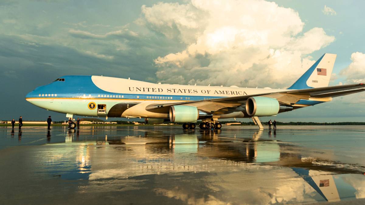 A History Of Air Force One: What Came Before The Boeing 747?