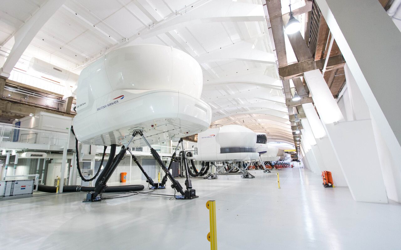 Which Airlines Rent Out Their Flight Simulators?