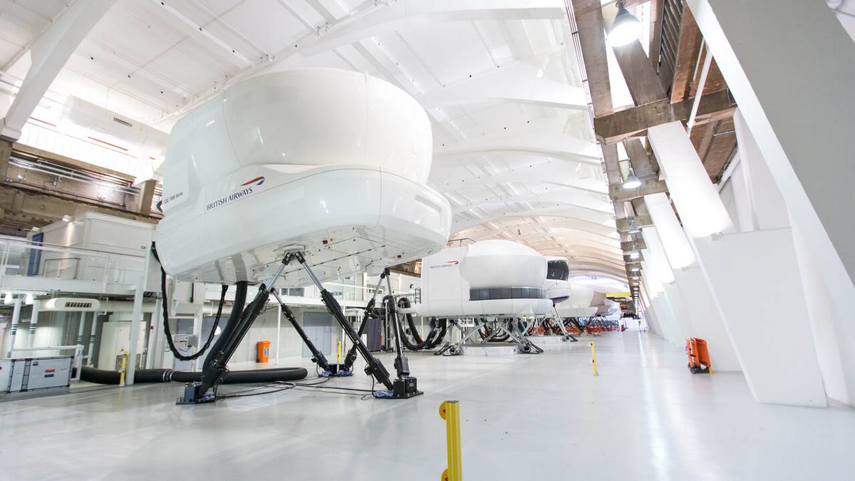 Which Airlines Rent Out Their Flight Simulators?