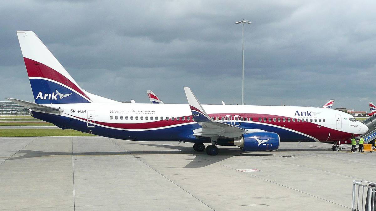 Airline Staff From Arik Air Arrested In Lagos On Bribery Charges