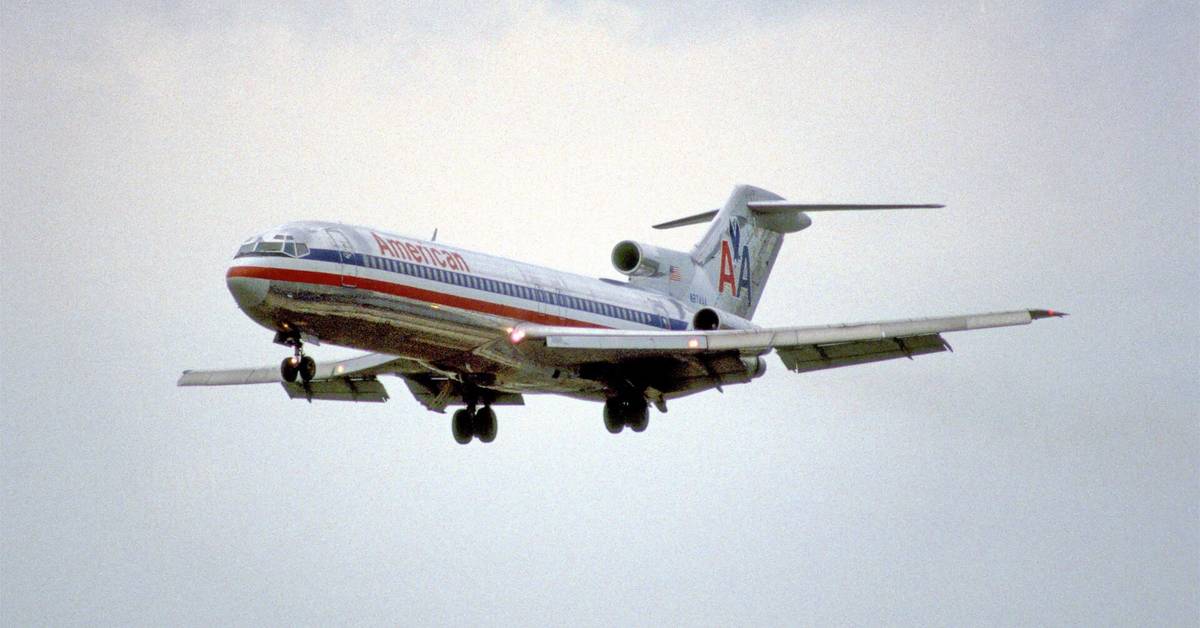Former American Airlines 727 Scrapped At Boeing Field