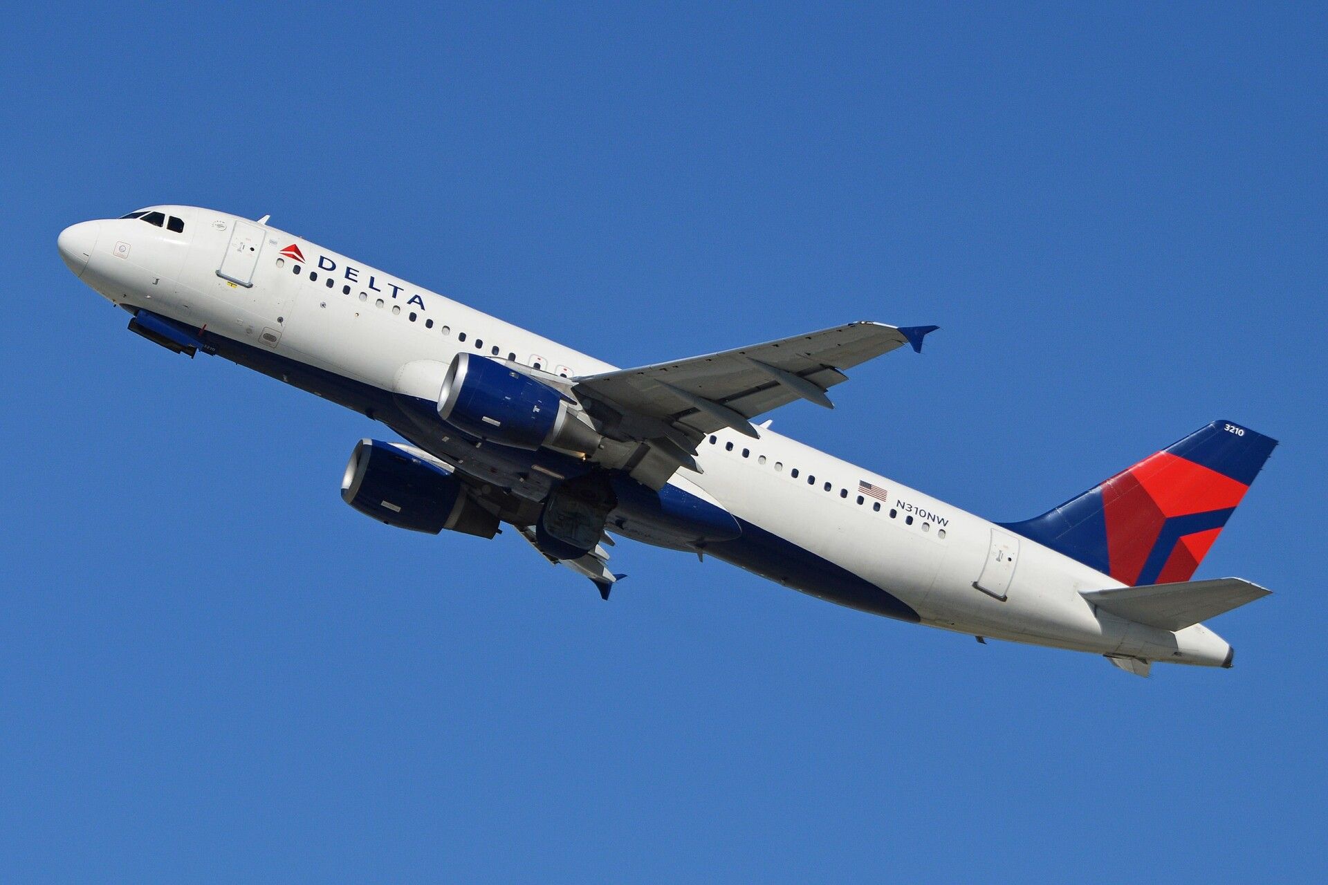 Attractive Airport: Seven Airlines Fly From Los Angeles To Austin
