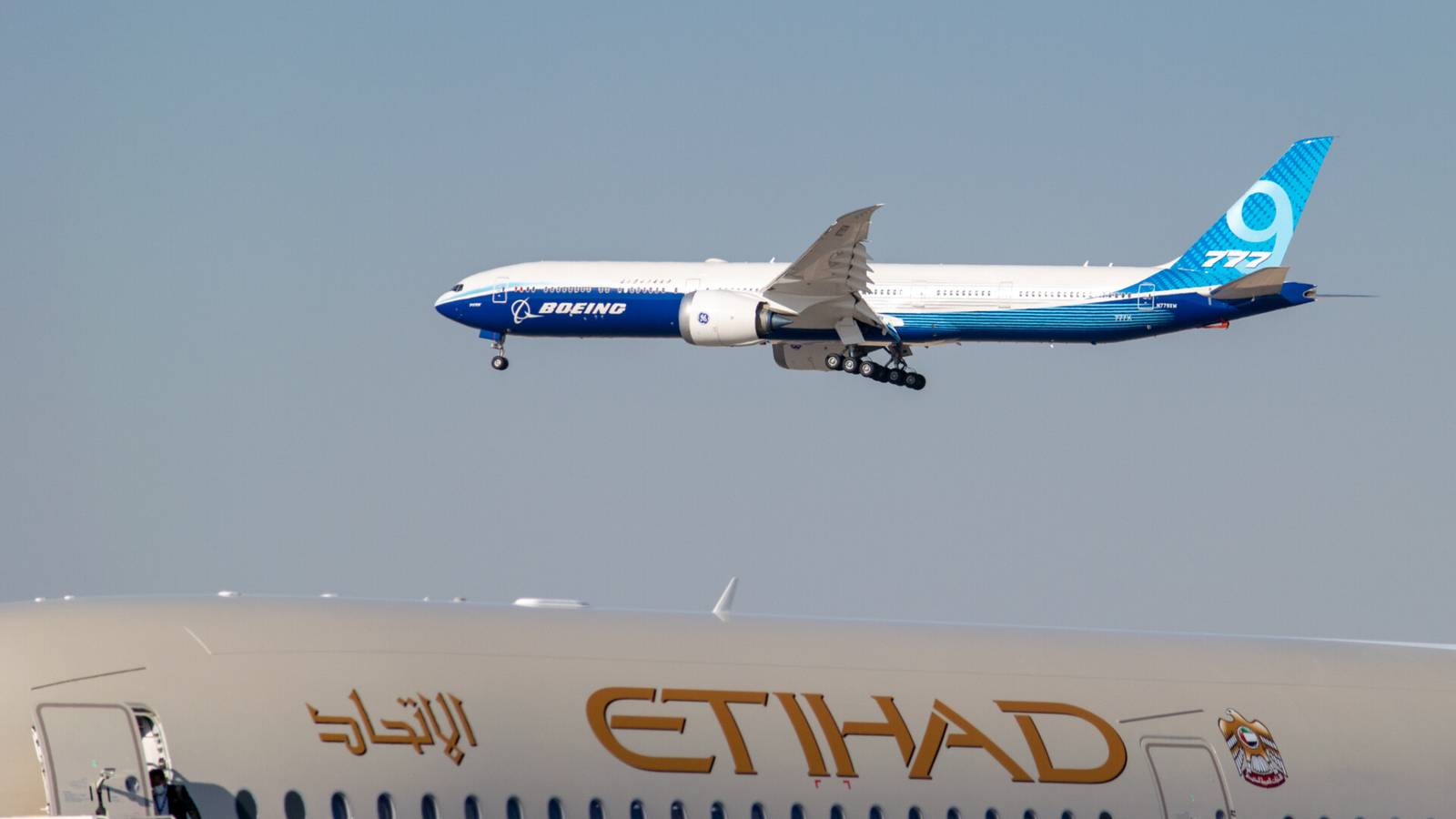 Etihad's CEO Questions Whether Boeing & Airbus Orders Will Be Kept