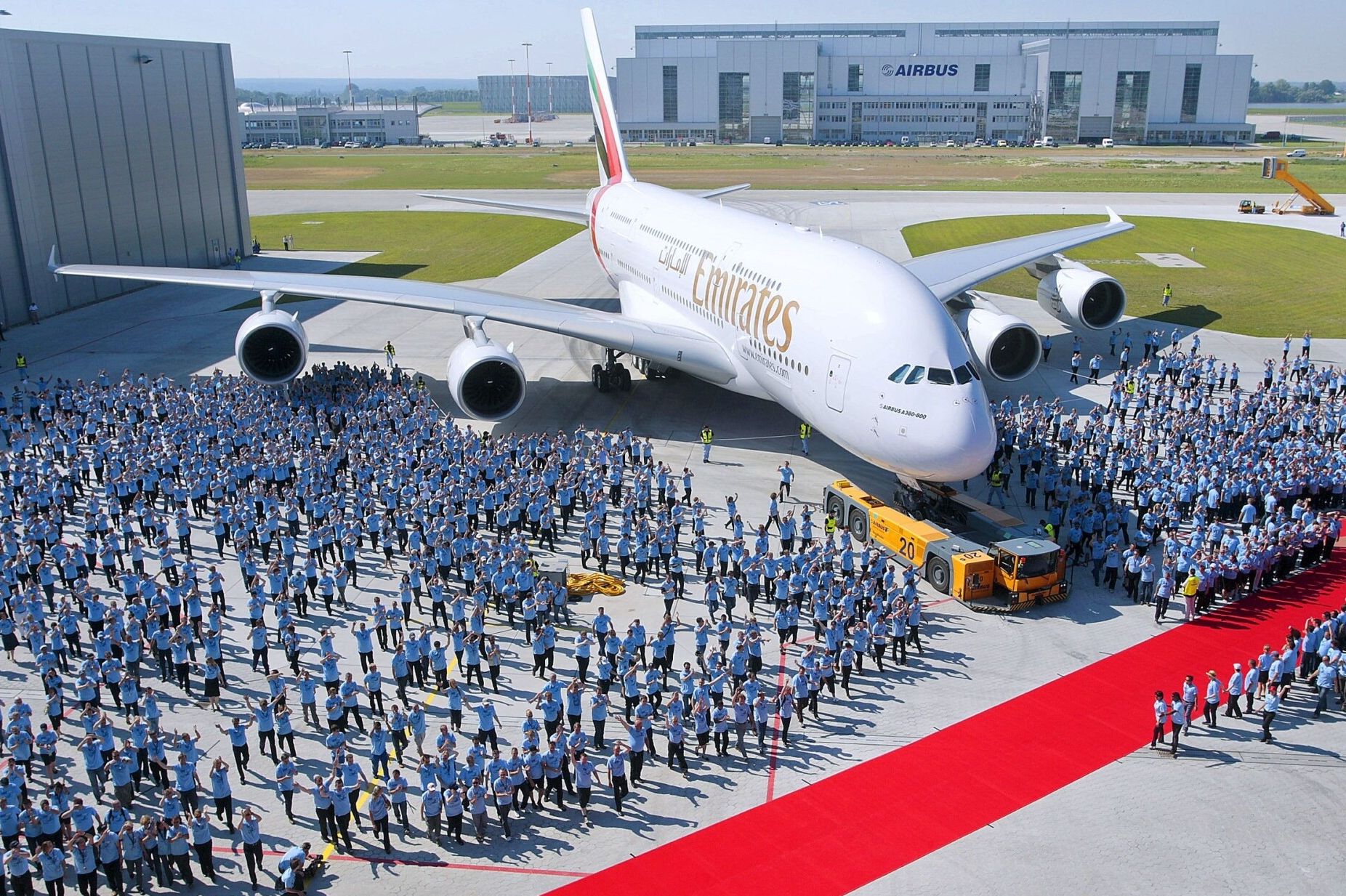 Need A Bar? Emirates To Sell Parts Of Its First Airbus A380