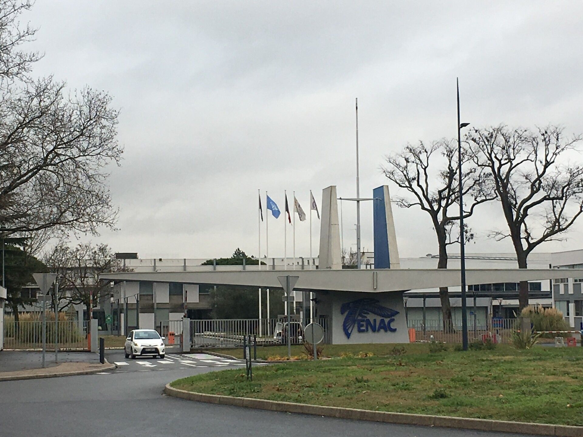 Where Air Traffic Controllers Learn The Job: What Is ENAC?