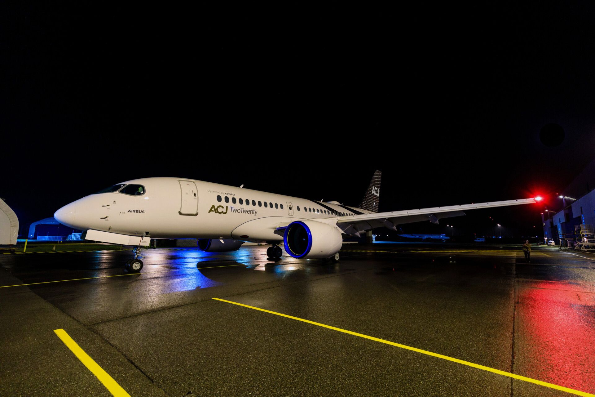 Private Jet: First Airbus ACJ220 Rolls Out Of Paintshop