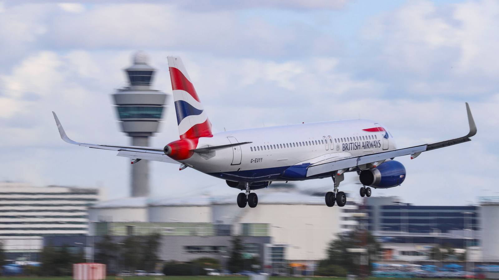 European Narrowbody Taxi Times Fall - But It Isn't All Good News