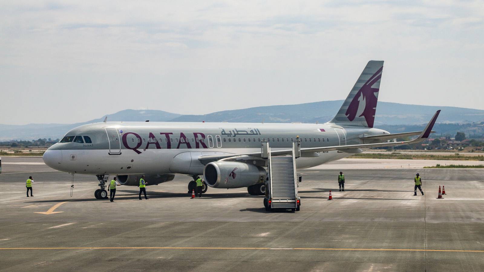 Santorini Sun: Qatar Airways' Latest Resumed Destination