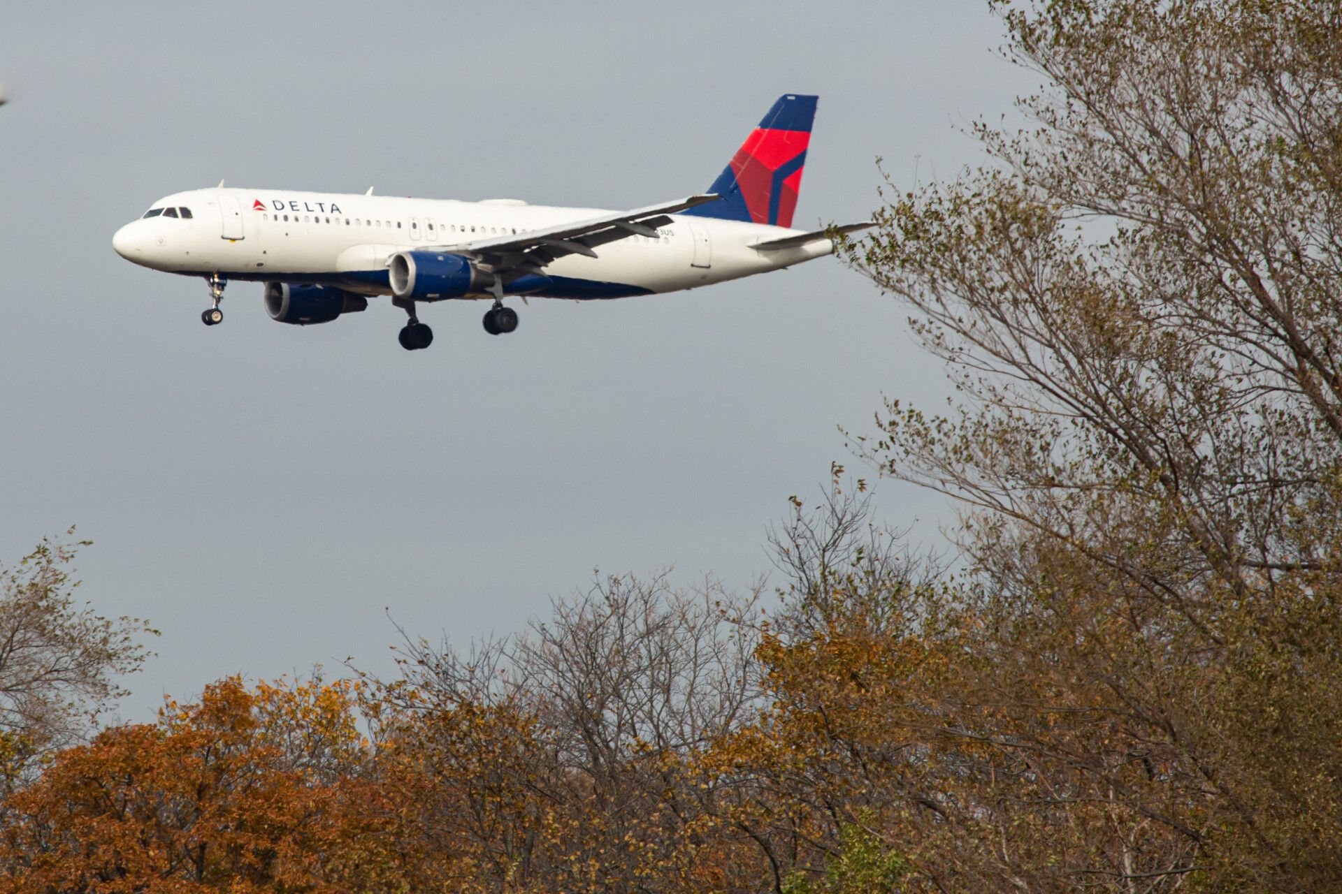 Delta Air Lines Bulks Up Minneapolis As Sun Country Grows