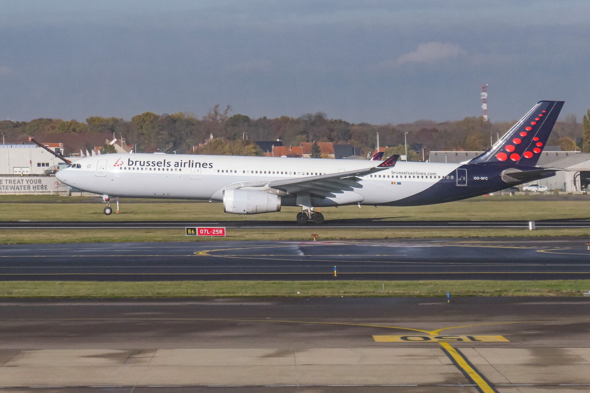 Captain Taken Ill On Brussels Airlines Airbus A330 To Africa