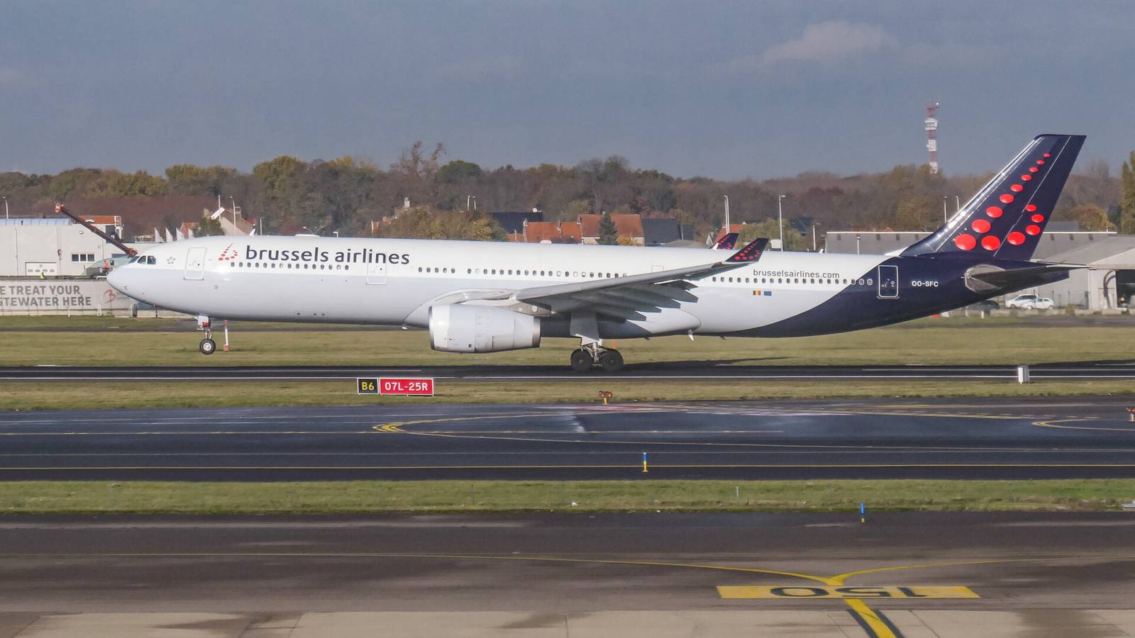 Captain Taken Ill On Brussels Airlines Airbus A330 To Africa