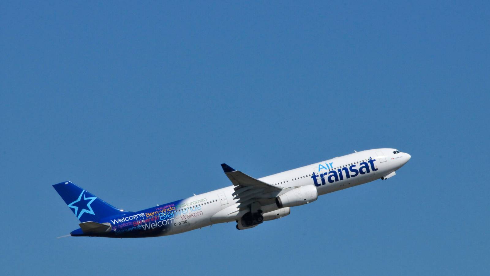 Air Transat Airbus A330 Returns To Athens After Birds Strike Both Engines