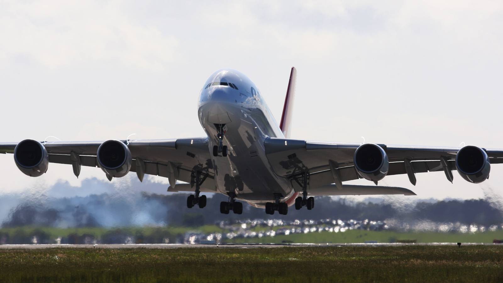 Qantas' Airbus A380 Will Return To Australia Over A Month Early