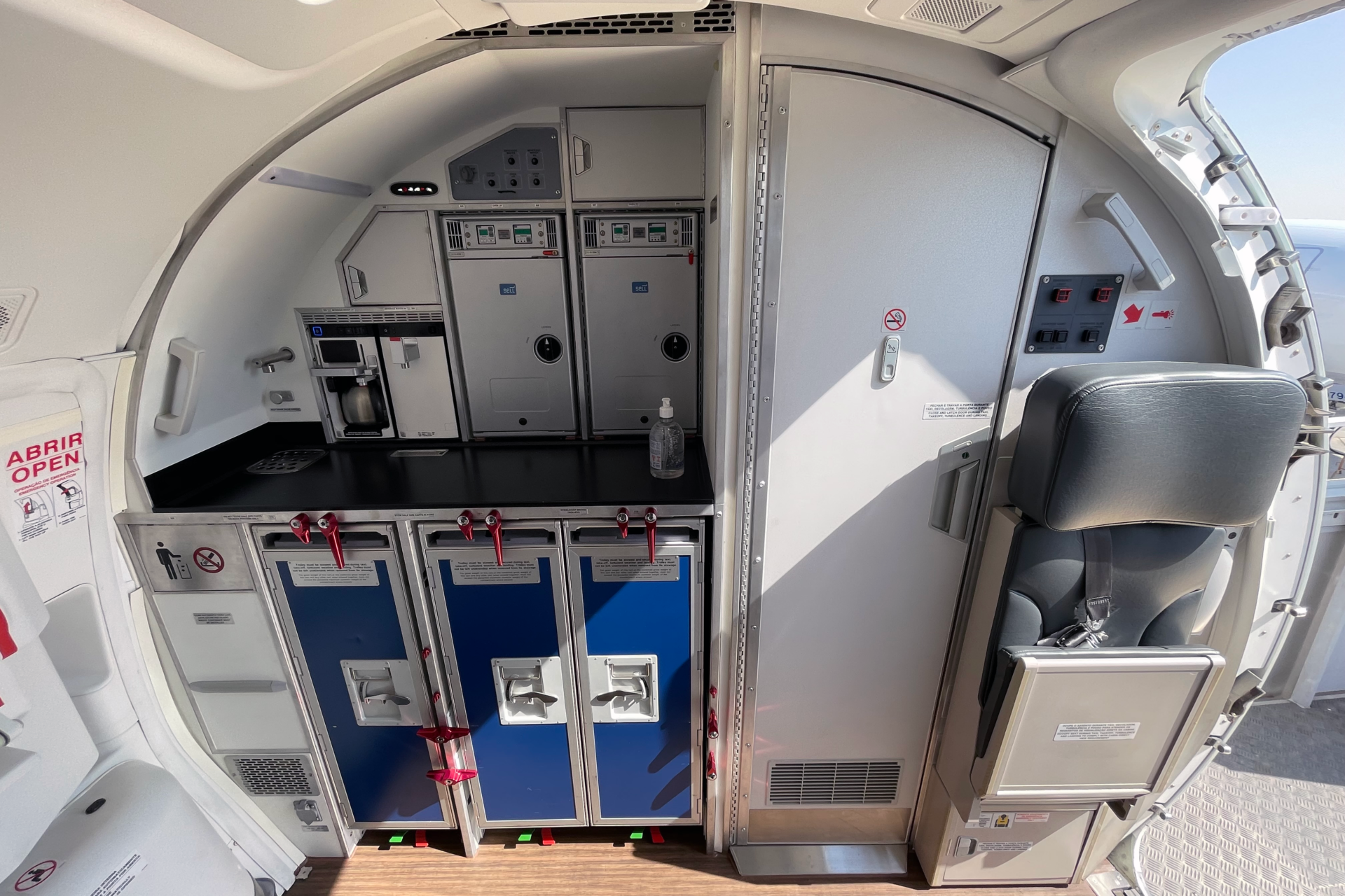 What's The Future Of The Boeing 717 In Hawaiian's Fleet Following ...
