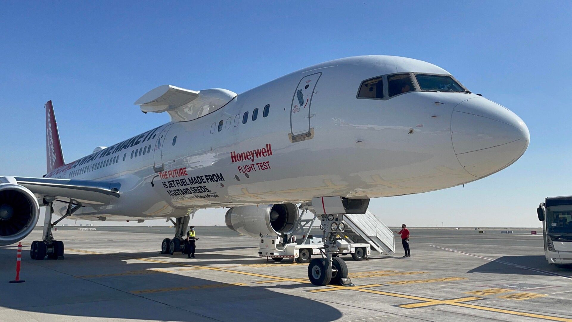 In Pictures: Onboard Honeywell's Boeing 757 Technology Demonstrator