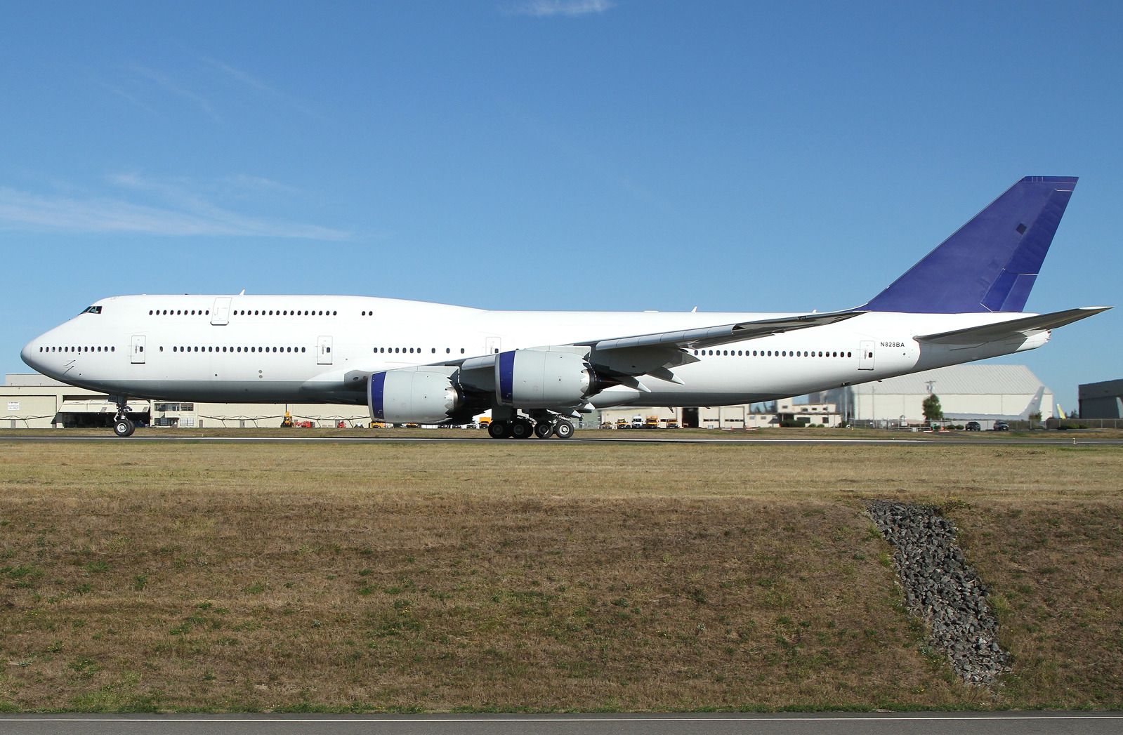 Egypt's 'Like New' 747-8 Flies To Hamburg For Cabin Fitout