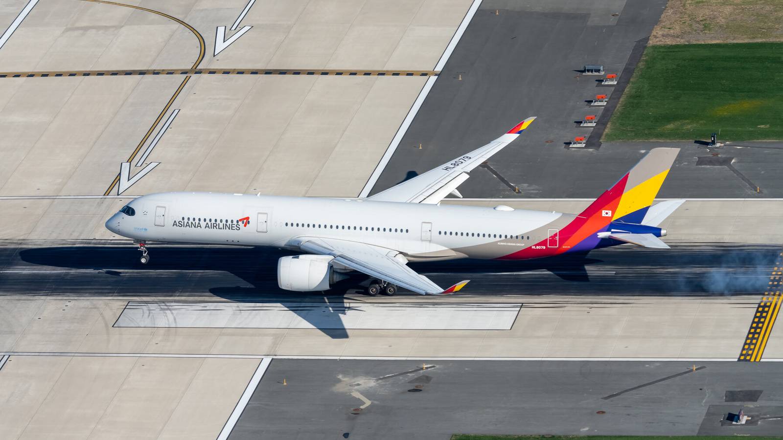 Asiana Airlines Is Upcycling Used Uniforms Into Laptop Sleeves