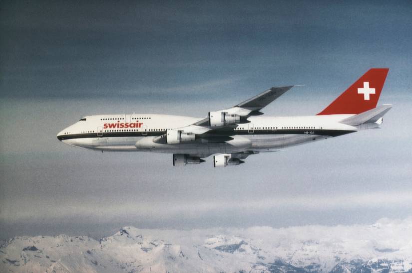 Which Airline Was The Launch Customer For Each Boeing 747 Type