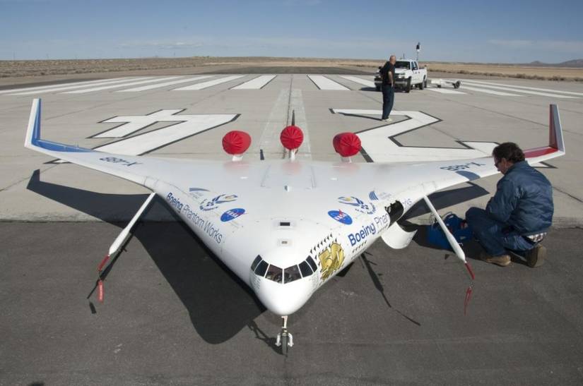 The McDonnell Douglas Blended Wing Concept