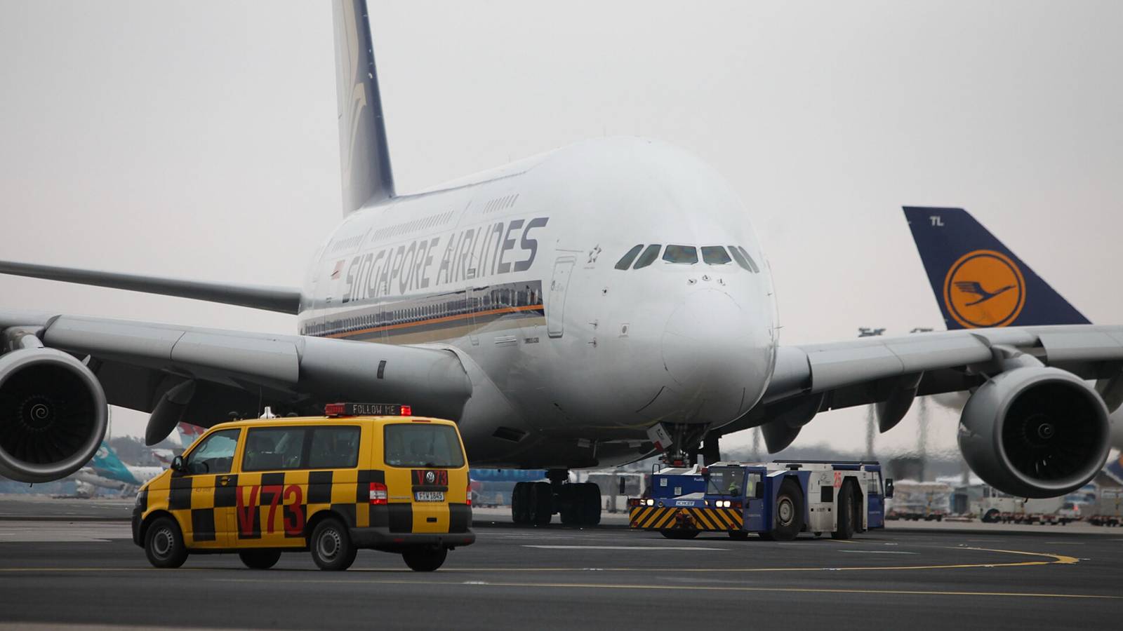 For Sale: Your Chance To Buy Singapore Airlines Business Seats