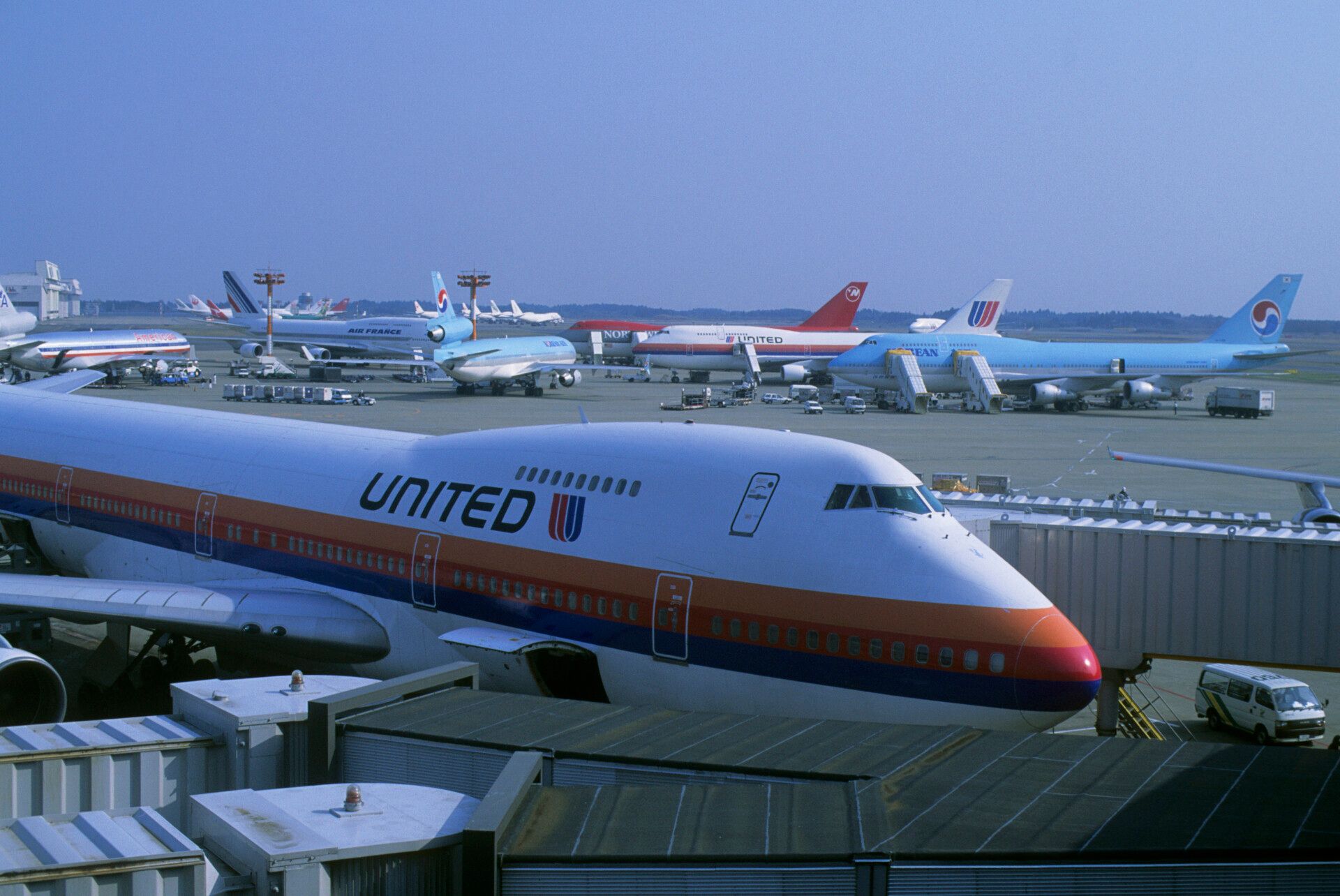 TIKI デキャンタ UNITED航空 1974 ハワイアンオープン Why An Undamaged United Boeing 747 Was Written Off 24 Years Ago