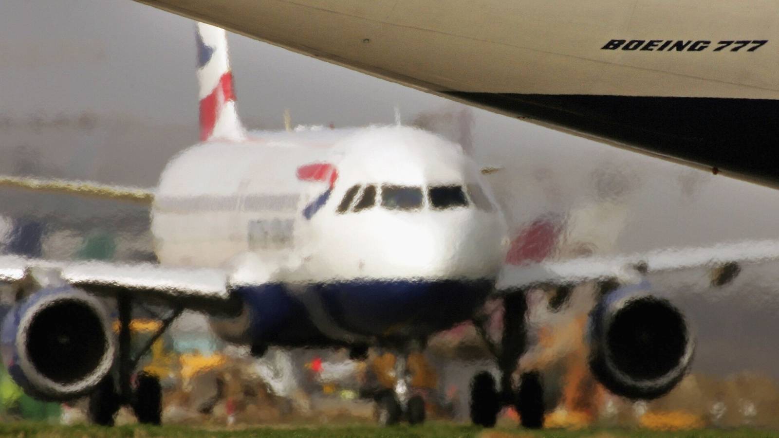 Why Cutting Airport Emissions Is A Key For The Aviation Industry