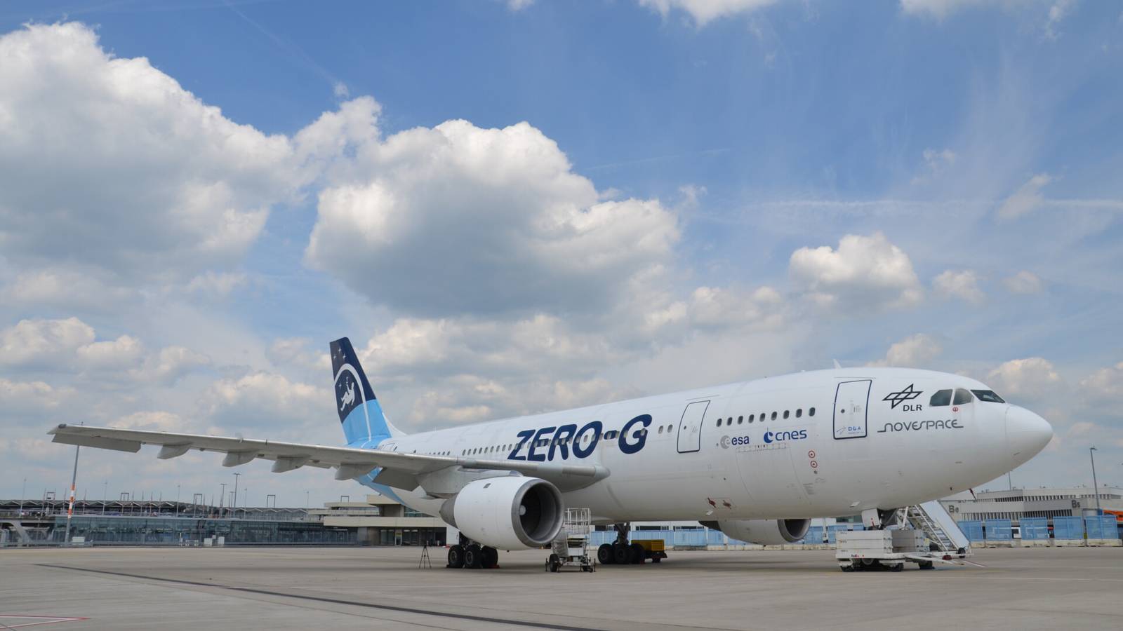 Cologne Airport Offers The Chance To Be Vaccinated In "Zero-G"