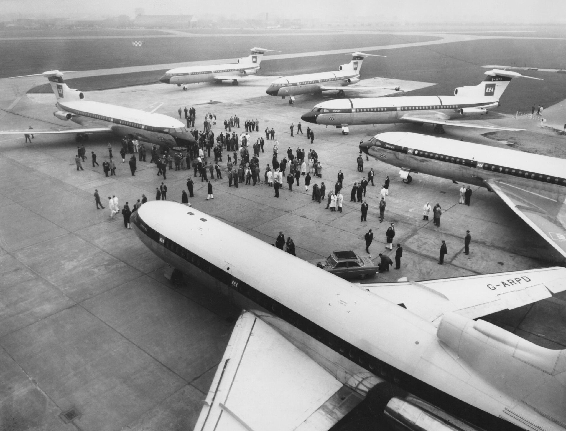 The UK's Boeing 727 Rival: 60 Years Since The Hawker Siddeley Trident First Took Flight