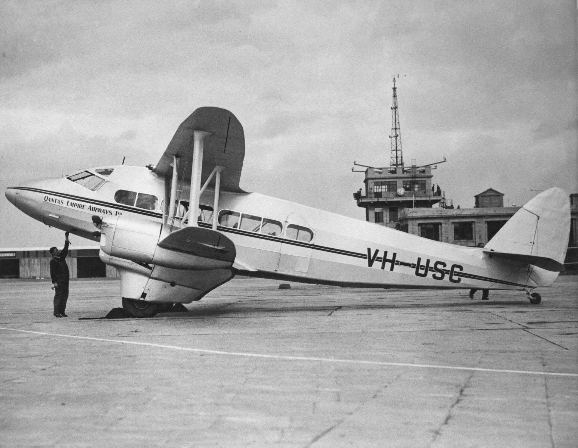 Speed Demon: 88 Years Since The De Havilland Express First Flew