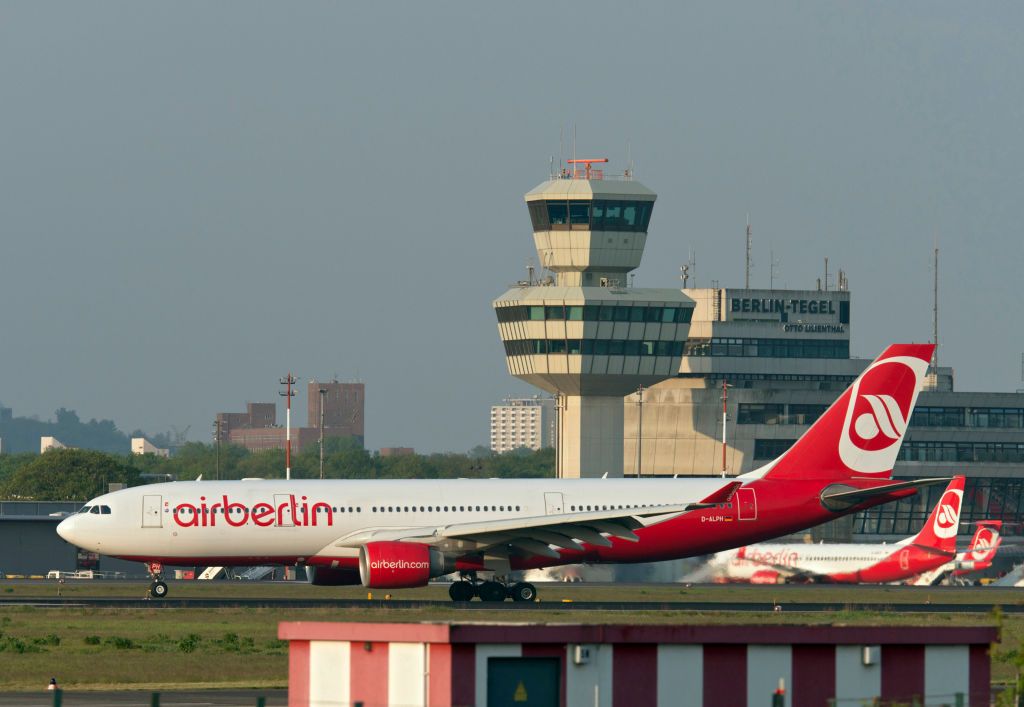 How A Goodbye Flypast Ended In Suspension For 2 Air Berlin Pilots