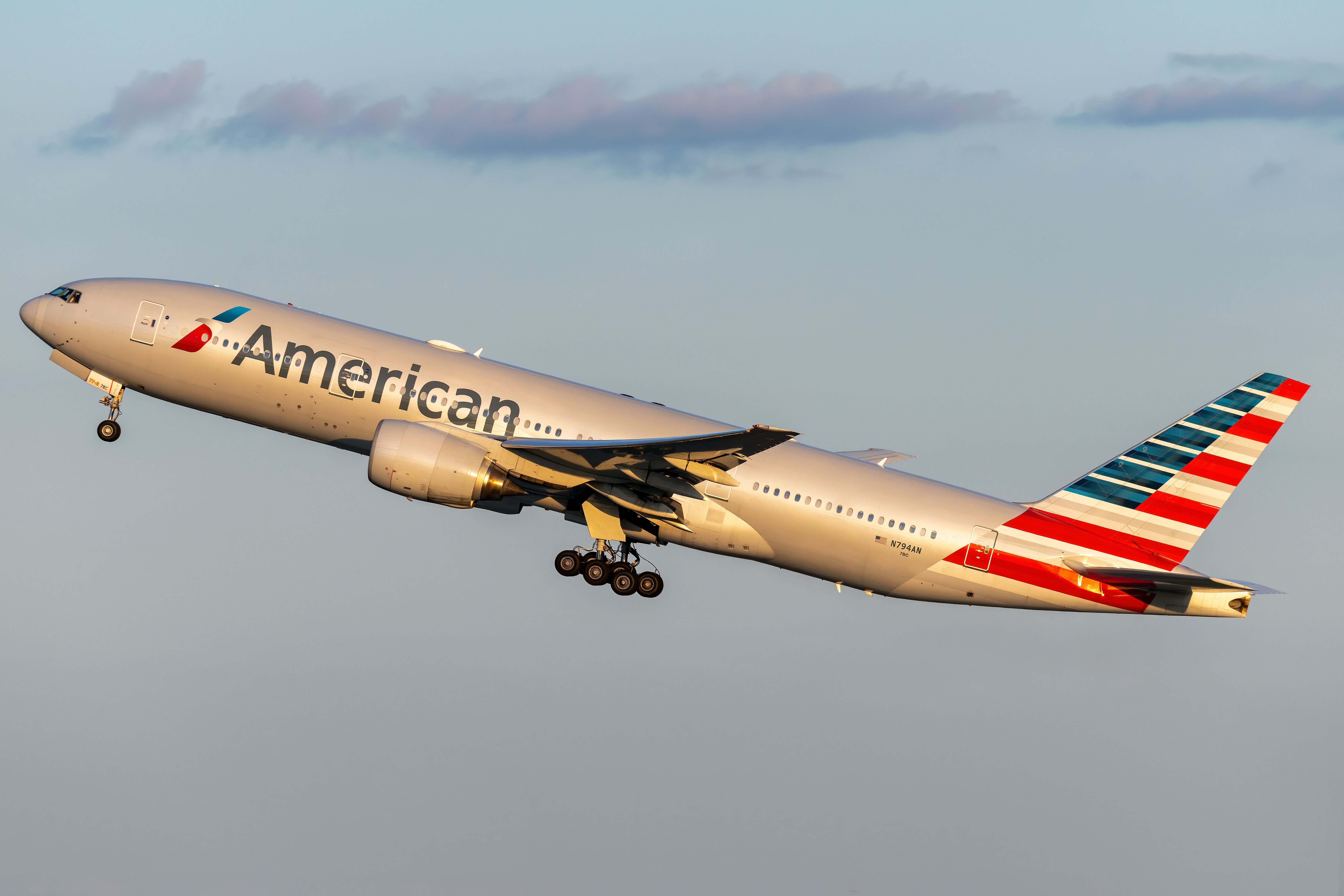 Review: American Airlines 777 Miami to Los Angeles In Lie Flat First Class