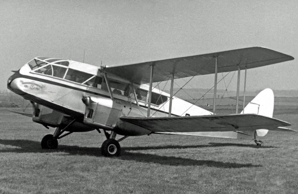 de Havilland DH84 Dragon, G-AECZ Stock Photo - Alamy de Havilland DH84 Dragon, G-AECZ Stock Photo - Alamy