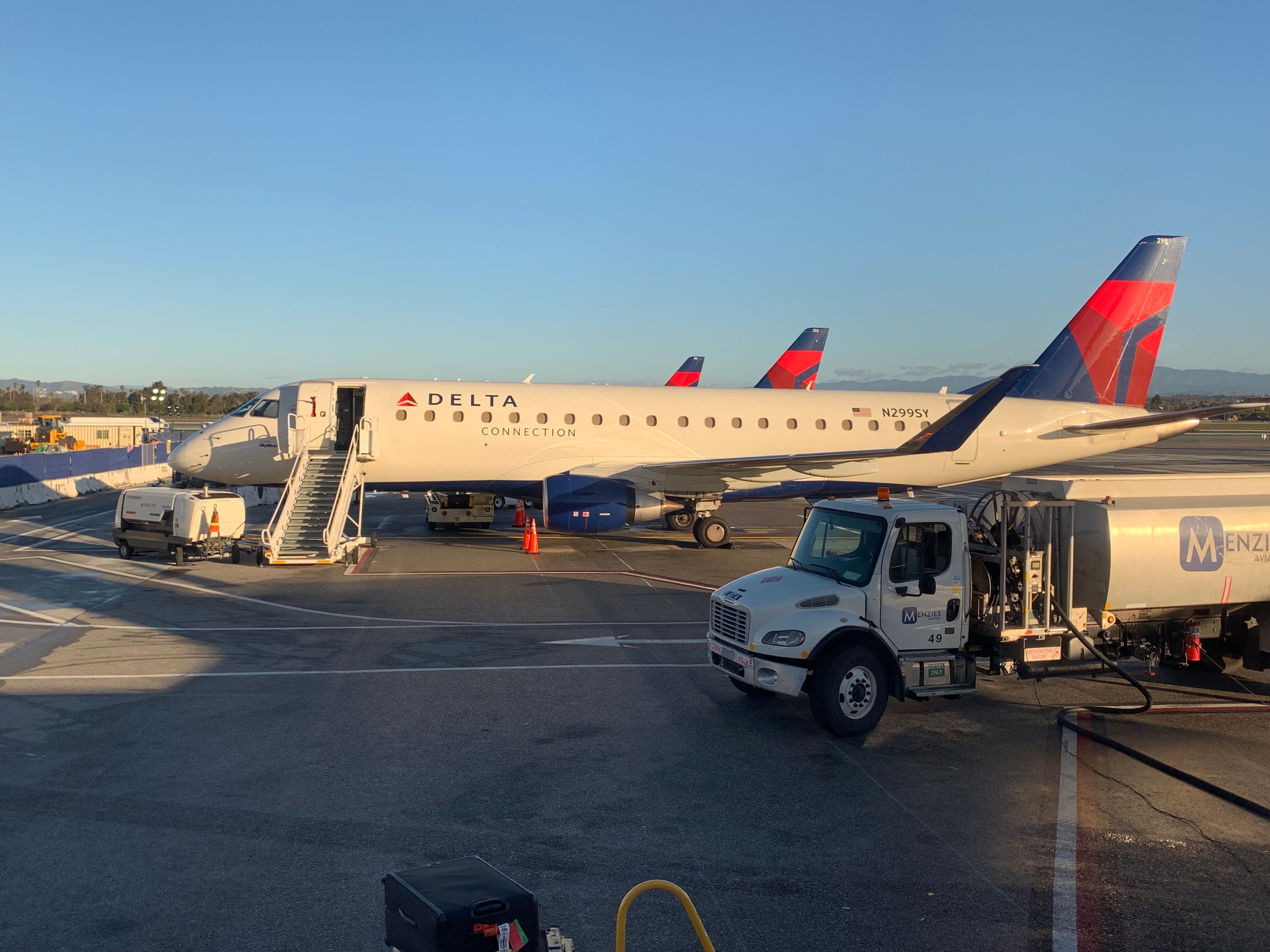 SkyWest Keeps The Embraer E175 In Focus As It Navigates 2022